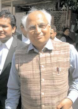 30 नवंबर 2011: तस्वीरों में देखें इंडिया टुडे | इंडिया 30 नवंबर 2011: तस्वीरों में देखें इंडिया टुडे | <a style='COLOR: #d71920' href='http://bit.ly/indiatoday-hindi-section' target='_blank'>इंडिया