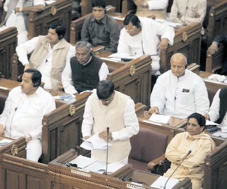 07 दिसंबर 2011: तस्‍वीरों में देखें इंडिया