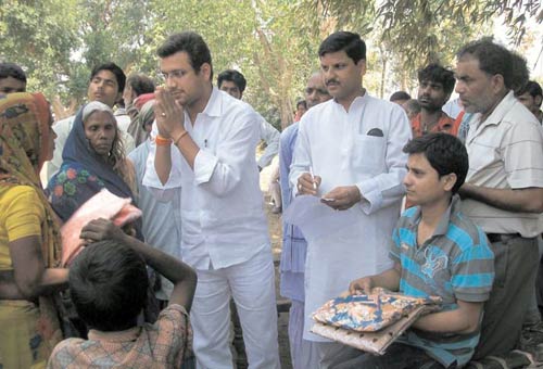 07 दिसंबर 2011: तस्‍वीरों में देखें इंडिया