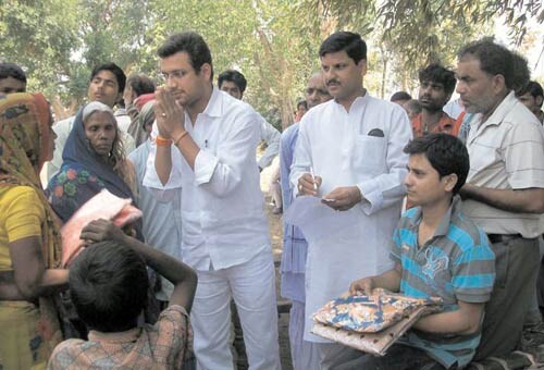 07 दिसंबर 2011: तस्वीरों में देखें इंडिया 07 दिसंबर 2011: तस्वीरों में देखें इंडिया