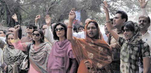 23 नवंबर 2011: तस्वीरों में देखें इंडिया 23 नवंबर 2011: तस्वीरों में देखें इंडिया