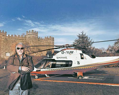 30 नवंबर 2011: तस्‍वीरों में देखें इंडिया टुडे | <a style='COLOR: #d71920' href='http://bit.ly/indiatoday-hindi-section' target='_blank'>इंडिया