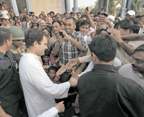 21 दिसम्बर 2011: तस्वीरों में देखें इंडिया 21 दिसम्बर 2011: तस्वीरों में देखें इंडिया