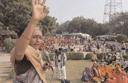 28 दिसम्‍बर 2011: तस्‍वीरों में देखें इंडिया