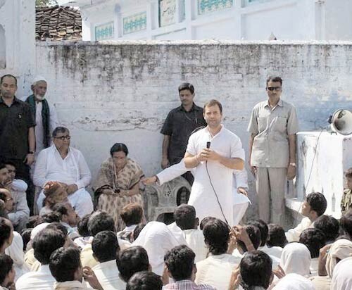 28 दिसम्बर 2011: तस्वीरों में देखें इंडिया 28 दिसम्बर 2011: तस्वीरों में देखें इंडिया