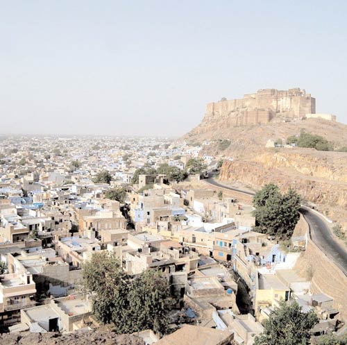 25 जनवरी 2012: तस्‍वीरों में देखें इंडिया टुडे | <a style='COLOR: #d71920' href='http://bit.ly/indiatoday-hindi-section' target='_blank'>इंडिया