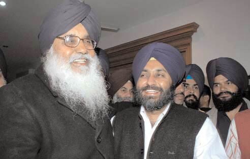 11 जनवरी 2012: तस्वीरों में देखें इंडिया 11 जनवरी 2012: तस्वीरों में देखें इंडिया