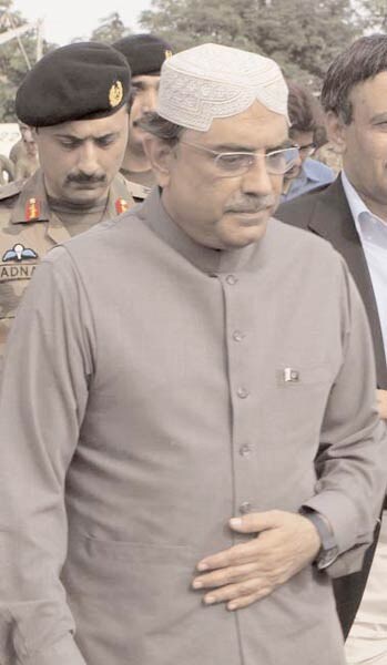 25 जनवरी 2012: तस्वीरों में देखें इंडिया टुडे | इंडिया 25 जनवरी 2012: तस्वीरों में देखें इंडिया टुडे | <a style='COLOR: #d71920' href='http://bit.ly/indiatoday-hindi-section' target='_blank'>इंडिया