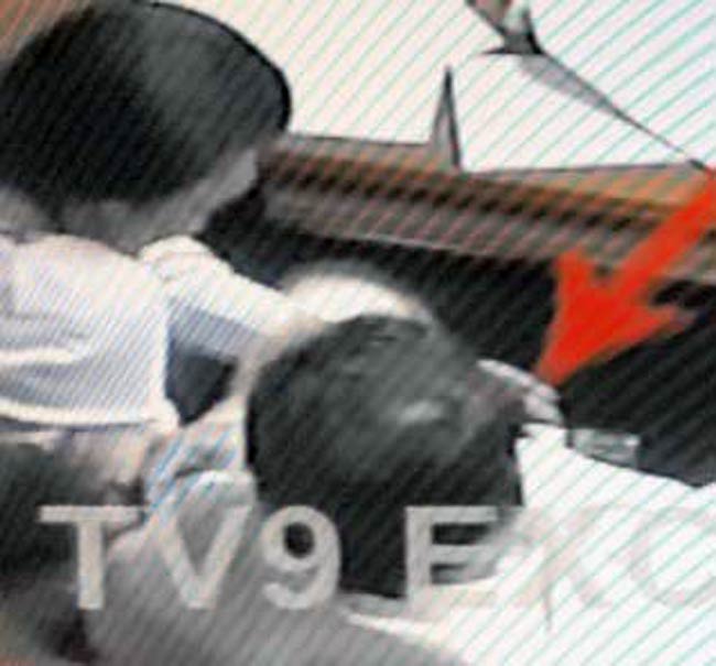 22 फरवरी 2012: तस्‍वीरों में इंडिया टुडे | <a style='COLOR: #d71920' href='http://bit.ly/indiatoday-hindi-section' target='_blank'>पढ़ें इंडिया