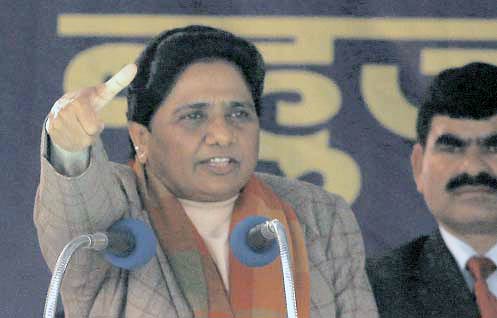 07 मार्च 2012: तस्वीरों में इंडिया टुडे | पढ़ें इंडिया 07 मार्च 2012: तस्वीरों में इंडिया टुडे | <a style='COLOR: #d71920' href='http://bit.ly/indiatoday-hindi-section' target='_blank'>पढ़ें इंडिया