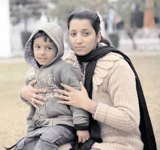 07 मार्च 2012: तस्वीरों में इंडिया टुडे | पढ़ें इंडिया 07 मार्च 2012: तस्वीरों में इंडिया टुडे | <a style='COLOR: #d71920' href='http://bit.ly/indiatoday-hindi-section' target='_blank'>पढ़ें इंडिया