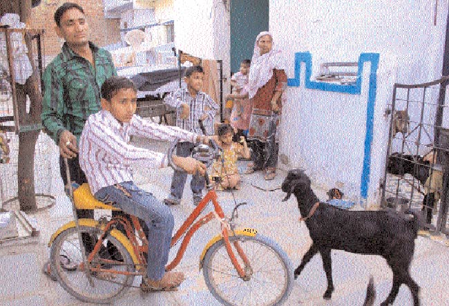 14 मार्च 2012: तस्‍वीरों में इंडिया टुडे | <a style='COLOR: #d71920' href='http://bit.ly/indiatoday-hindi-section' target='_blank'>पढ़ें इंडिया