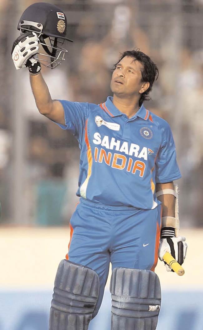 04 अप्रैल 2012: तस्वीरों में इंडिया टुडे | पढ़ें इंडिया 04 अप्रैल 2012: तस्वीरों में इंडिया टुडे | <a style='COLOR: #d71920' href='http://bit.ly/indiatoday-hindi-section' target='_blank'>पढ़ें इंडिया