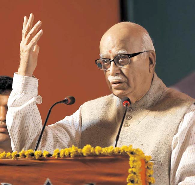 11 अप्रैल 2012: तस्वीरों में इंडिया टुडे | पढ़ें इंडिया 11 अप्रैल 2012: तस्वीरों में इंडिया टुडे | <a style='COLOR: #d71920' href='http://bit.ly/indiatoday-hindi-section' target='_blank'>पढ़ें इंडिया