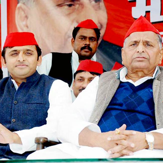 राजनीति के टॉप 10 | <a style='COLOR: #d71920' href='http://bit.ly/high-and-almighty' target='_blank'>ऊंचे और असरदार