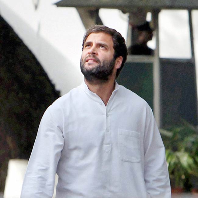 राजनीति के टॉप 10 | <a style='COLOR: #d71920' href='http://bit.ly/high-and-almighty' target='_blank'>ऊंचे और असरदार