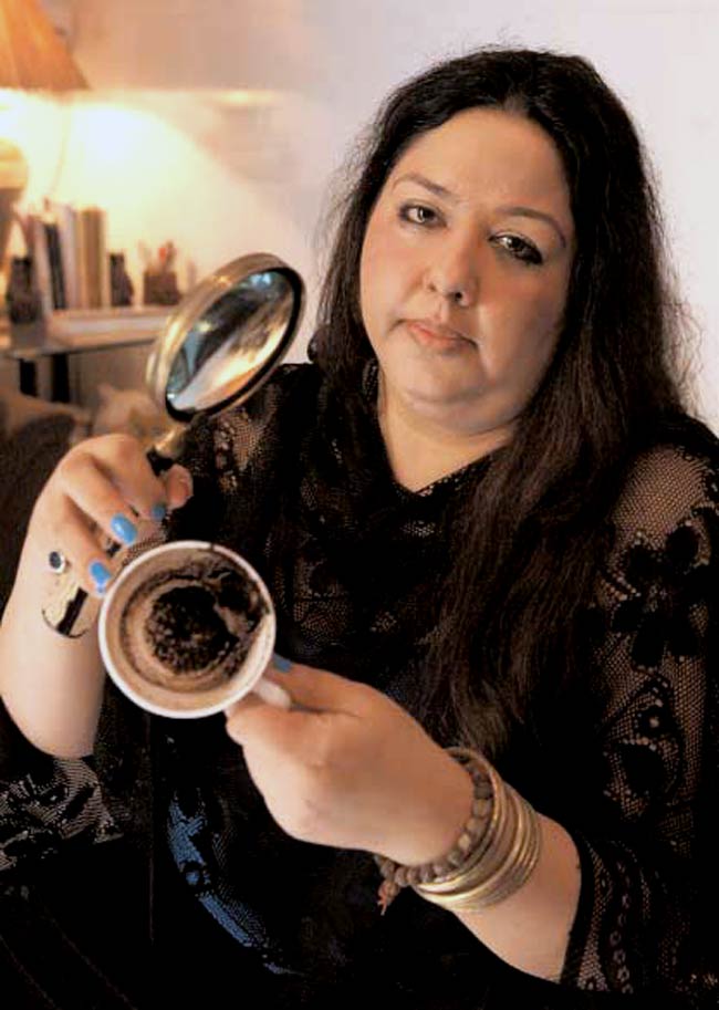 18 अप्रैल 2012: तस्‍वीरों में इंडिया टुडे | <a style='COLOR: #d71920' href='http://bit.ly/indiatoday-hindi-section' target='_blank'>पढ़ें इंडिया