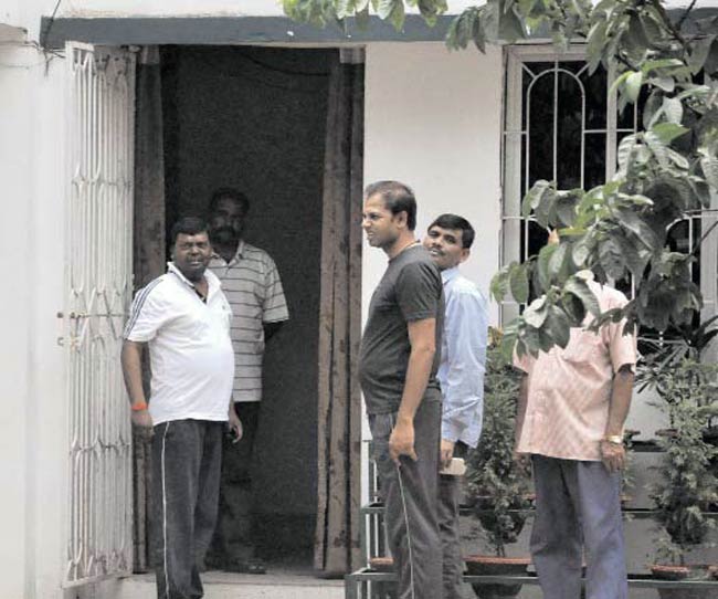 6 जून 2012: तस्‍वीरों में इंडिया टुडे | <a style='COLOR: #d71920' href='http://bit.ly/indiatoday-hindi-section' target='_blank'>पढ़ें इंडिया