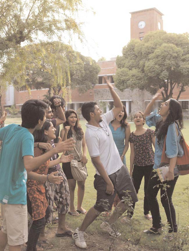 20 जून 2012: तस्‍वीरों में इंडिया टुडे | <a style='COLOR: #d71920' href='http://bit.ly/indiatoday-hindi-section' target='_blank'>पढ़ें इंडिया