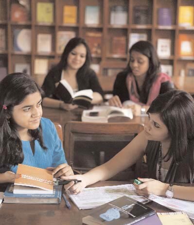 20 जून 2012: तस्वीरों में इंडिया टुडे | पढ़ें इंडिया 20 जून 2012: तस्वीरों में इंडिया टुडे | <a style='COLOR: #d71920' href='http://bit.ly/indiatoday-hindi-section' target='_blank'>पढ़ें इंडिया