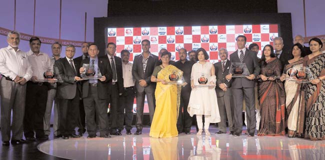 20 जून 2012: तस्‍वीरों में इंडिया टुडे | <a style='COLOR: #d71920' href='http://bit.ly/indiatoday-hindi-section' target='_blank'>पढ़ें इंडिया