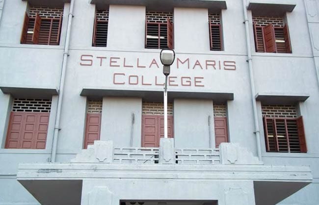 देश के टॉप 10 कॉमर्स कॉलेज | <a style='COLOR: #d71920' href='http://bit.ly/NviMMn' देश के टॉप 10 कॉमर्स कॉलेज | <a style='COLOR: #d71920' href='http://bit.ly/NviMMn'