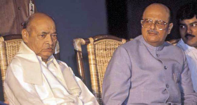 11 जुलाई 2012: तस्‍वीरों में इंडिया टुडे | <a style='COLOR: #d71920' href='http://bit.ly/indiatoday-hindi-section' target='_blank'>पढ़ें इंडिया