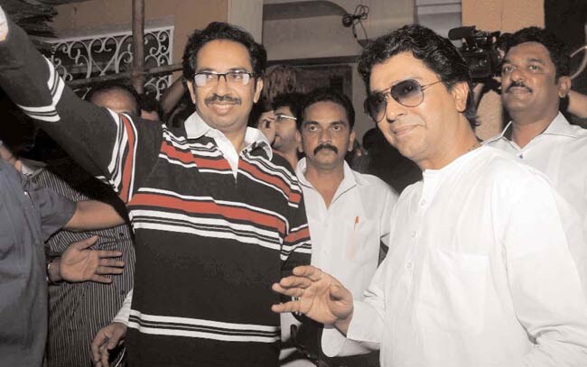 01 अगस्त 2012: तस्वीरों में इंडिया टुडे | पढ़ें इंडिया 01 अगस्त 2012: तस्वीरों में इंडिया टुडे | <a style='COLOR: #d71920' href='http://bit.ly/indiatoday-hindi-section' target='_blank'>पढ़ें इंडिया