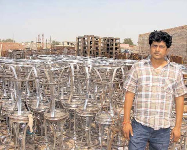 25 जुलाई 2012: तस्वीरों में इंडिया टुडे | पढ़ें इंडिया 25 जुलाई 2012: तस्वीरों में इंडिया टुडे | <a style='COLOR: #d71920' href='http://bit.ly/indiatoday-hindi-section' target='_blank'>पढ़ें इंडिया