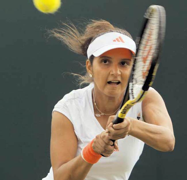 11 जुलाई 2012: तस्‍वीरों में इंडिया टुडे | <a style='COLOR: #d71920' href='http://bit.ly/indiatoday-hindi-section' target='_blank'>पढ़ें इंडिया