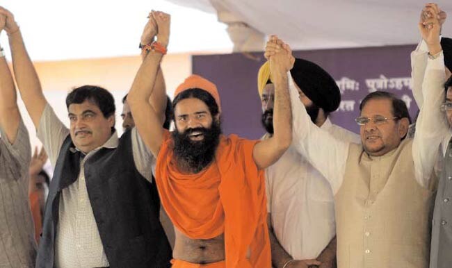 29 अगस्त 2012: तस्वीरों में इंडिया टुडे | पढ़ें इंडिया 29 अगस्त 2012: तस्वीरों में इंडिया टुडे | <a style='COLOR: #d71920' href='http://bit.ly/indiatoday-hindi-section' target='_blank'>पढ़ें इंडिया