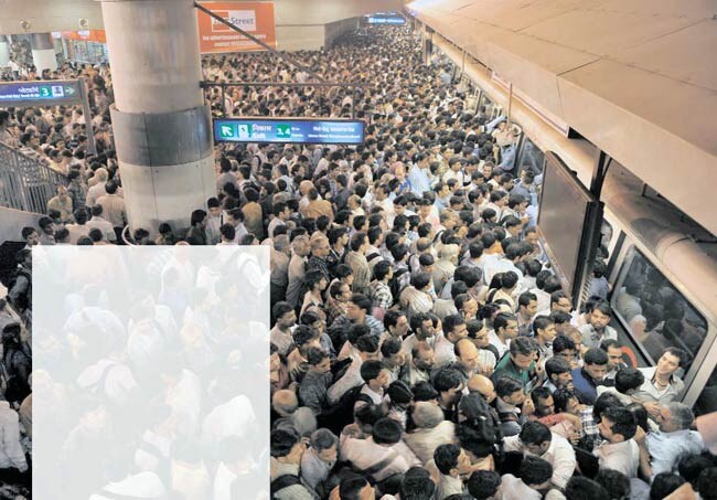 15 अगस्त 2012: तस्वीरों में इंडिया टुडे | पढ़ें इंडिया 15 अगस्त 2012: तस्वीरों में इंडिया टुडे | <a style='COLOR: #d71920' href='http://bit.ly/indiatoday-hindi-section' target='_blank'>पढ़ें इंडिया