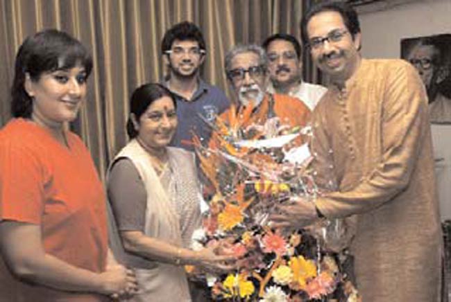 19 सितंबर 2012: तस्‍वीरों में इंडिया टुडे | <a style='COLOR: #d71920' href='http://bit.ly/indiatoday-hindi-section' target='_blank'>पढ़ें इंडिया