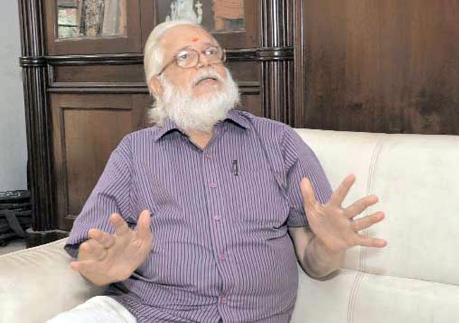 26 सितंबर 2012: तस्‍वीरों में इंडिया टुडे | <a style='COLOR: #d71920' href='http://bit.ly/indiatoday-hindi-section' target='_blank'>पढ़ें इंडिया