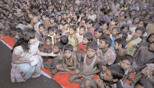 19 सितंबर 2012: तस्‍वीरों में इंडिया टुडे | <a style='COLOR: #d71920' href='http://bit.ly/indiatoday-hindi-section' target='_blank'>पढ़ें इंडिया