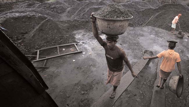 19 सितंबर 2012: तस्‍वीरों में इंडिया टुडे | <a style='COLOR: #d71920' href='http://bit.ly/indiatoday-hindi-section' target='_blank'>पढ़ें इंडिया