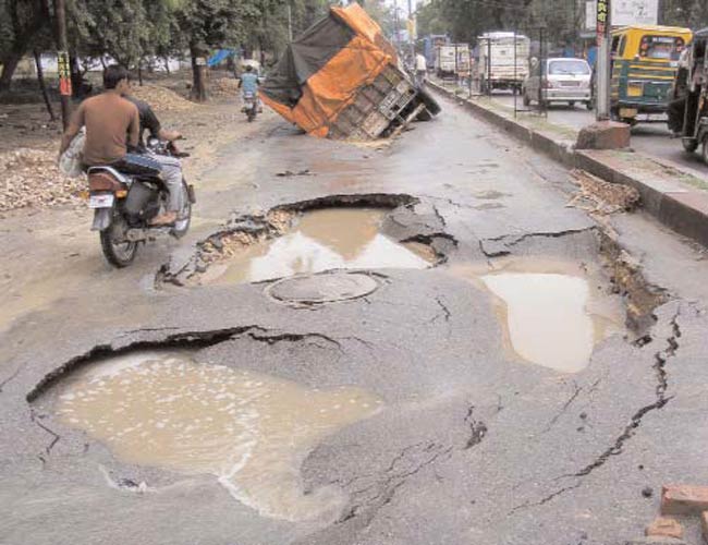 19 सितंबर 2012: तस्‍वीरों में इंडिया टुडे | <a style='COLOR: #d71920' href='http://bit.ly/indiatoday-hindi-section' target='_blank'>पढ़ें इंडिया