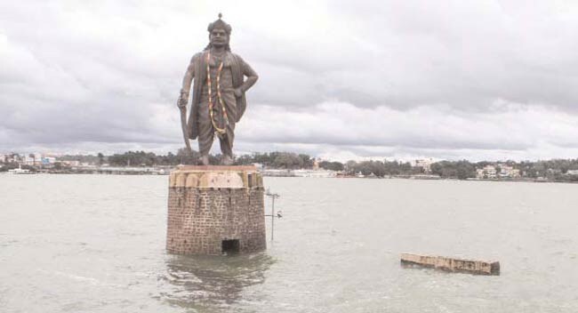 19 सितंबर 2012: तस्वीरों में इंडिया टुडे | पढ़ें इंडिया 19 सितंबर 2012: तस्वीरों में इंडिया टुडे | <a style='COLOR: #d71920' href='http://bit.ly/indiatoday-hindi-section' target='_blank'>पढ़ें इंडिया