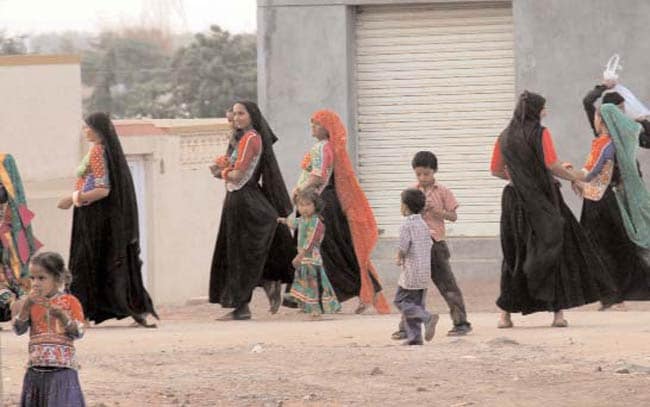 12 सितंबर 2012: तस्वीरों में इंडिया टुडे | पढ़ें इंडिया 12 सितंबर 2012: तस्वीरों में इंडिया टुडे | <a style='COLOR: #d71920' href='http://bit.ly/indiatoday-hindi-section' target='_blank'>पढ़ें इंडिया