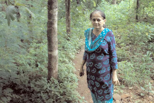 3 अक्टूबर 2012: तस्वीरों में इंडिया टुडे | पढ़ें 3 अक्टूबर 2012: तस्वीरों में इंडिया टुडे | <a style='COLOR: #d71920' href='http://bit.ly/indiatoday-hindi-section' target='_blank'>पढ़ें