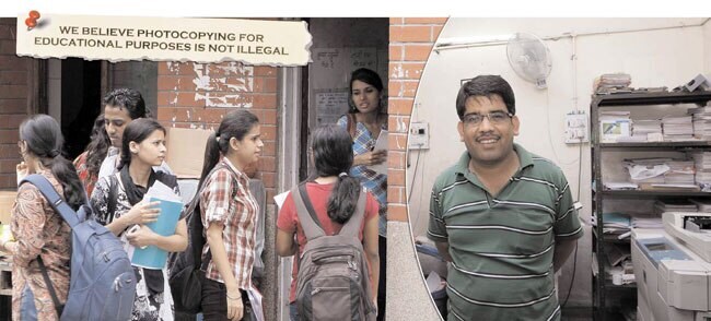 3 अक्टूबर 2012: तस्वीरों में इंडिया टुडे | पढ़ें 3 अक्टूबर 2012: तस्वीरों में इंडिया टुडे | <a style='COLOR: #d71920' href='http://bit.ly/indiatoday-hindi-section' target='_blank'>पढ़ें