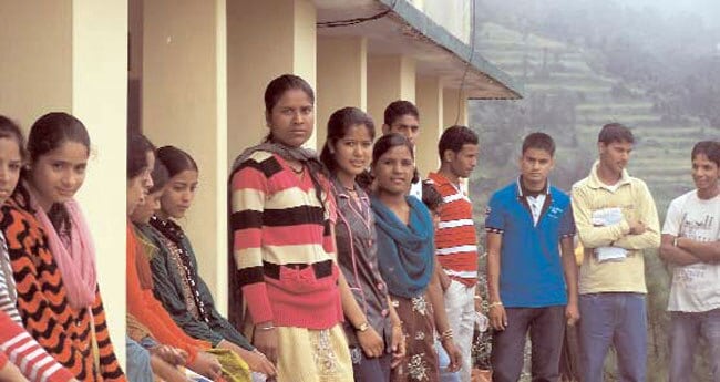 3 अक्टूबर 2012: तस्वीरों में इंडिया टुडे | पढ़ें 3 अक्टूबर 2012: तस्वीरों में इंडिया टुडे | <a style='COLOR: #d71920' href='http://bit.ly/indiatoday-hindi-section' target='_blank'>पढ़ें