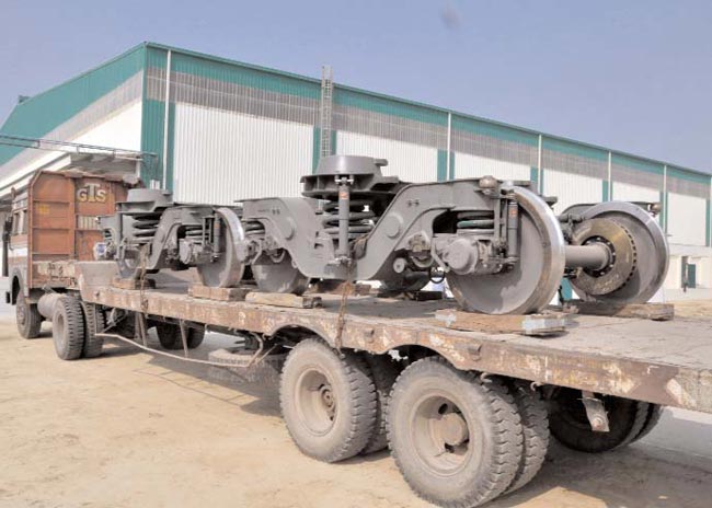 28 नवंबर 2012: तस्वीरों में इंडिया टुडे | पढ़ें इंडिया 28 नवंबर 2012: तस्वीरों में इंडिया टुडे | <a style='COLOR: #d71920' href='http://bit.ly/indiatoday-hindi-section' target='_blank'>पढ़ें इंडिया