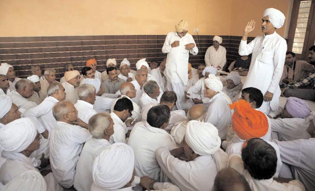 31 अक्‍टूबर 2012: तस्‍वीरों में इंडिया टुडे | <a style='COLOR: #d71920' href='http://bit.ly/indiatoday-hindi-section' target='_blank'>पढ़ें