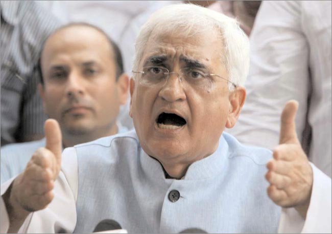 31 अक्टूबर 2012: तस्वीरों में इंडिया टुडे | पढ़ें 31 अक्टूबर 2012: तस्वीरों में इंडिया टुडे | <a style='COLOR: #d71920' href='http://bit.ly/indiatoday-hindi-section' target='_blank'>पढ़ें