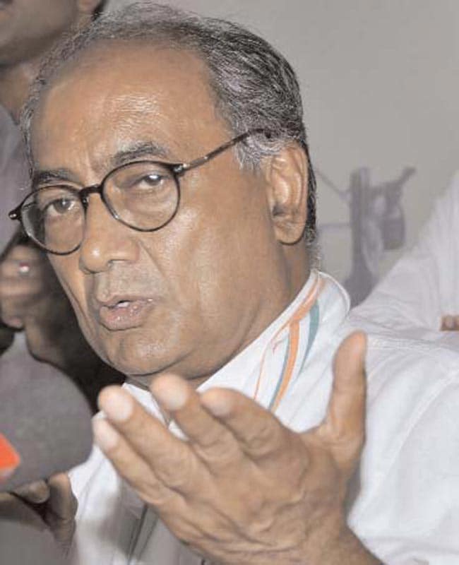 7 नवंबर 2012: तस्वीरों में इंडिया टुडे | पढ़ें इंडिया 7 नवंबर 2012: तस्वीरों में इंडिया टुडे | <a style='COLOR: #d71920' href='http://bit.ly/indiatoday-hindi-section' target='_blank'>पढ़ें इंडिया