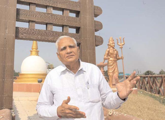 28 नवंबर 2012: तस्वीरों में इंडिया टुडे | पढ़ें इंडिया 28 नवंबर 2012: तस्वीरों में इंडिया टुडे | <a style='COLOR: #d71920' href='http://bit.ly/indiatoday-hindi-section' target='_blank'>पढ़ें इंडिया