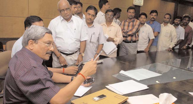 14 नवंबर 2012: तस्‍वीरों में इंडिया टुडे | <a style='COLOR: #d71920' href='http://bit.ly/indiatoday-hindi-section' target='_blank'>पढ़ें इंडिया