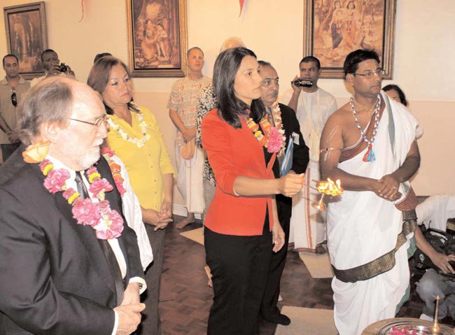 28 नवंबर 2012: तस्वीरों में इंडिया टुडे | पढ़ें इंडिया 28 नवंबर 2012: तस्वीरों में इंडिया टुडे | <a style='COLOR: #d71920' href='http://bit.ly/indiatoday-hindi-section' target='_blank'>पढ़ें इंडिया