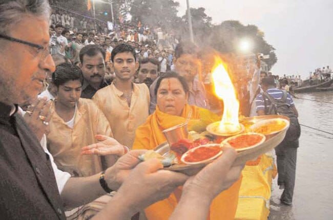 24 अक्टूबर 2012: तस्वीरों में इंडिया टुडे | पढ़ें 24 अक्टूबर 2012: तस्वीरों में इंडिया टुडे | <a style='COLOR: #d71920' href='http://bit.ly/indiatoday-hindi-section' target='_blank'>पढ़ें